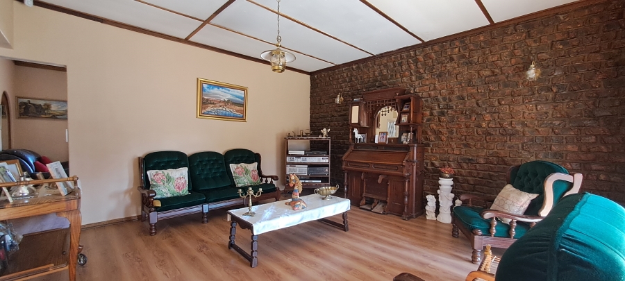 4 Bedroom Property for Sale in Riebeeckstad Free State